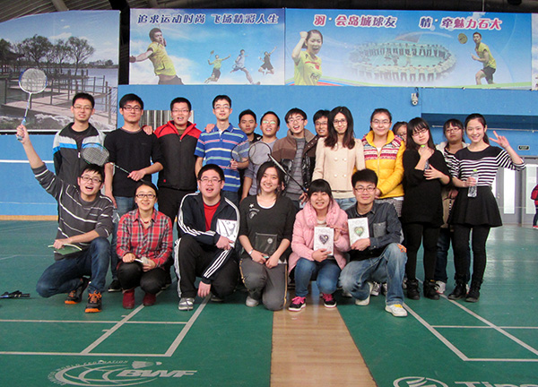 信控学院研究生思美节羽毛球比赛